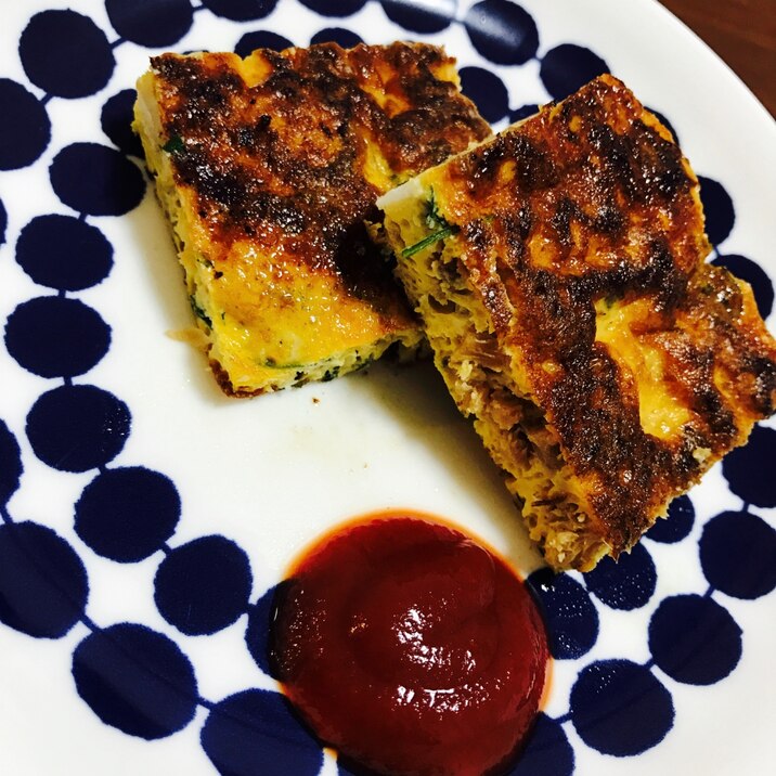 鯖缶でスペイン風オムレツ